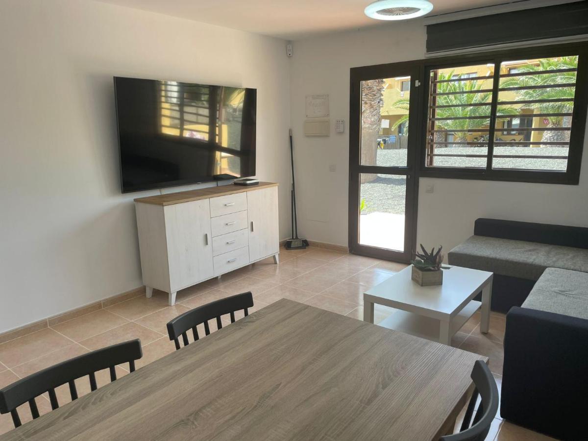 Casa Mari Y Jose Con Grandes Piscinas Y Wifi Gratis Appartement Corralejo Buitenkant foto