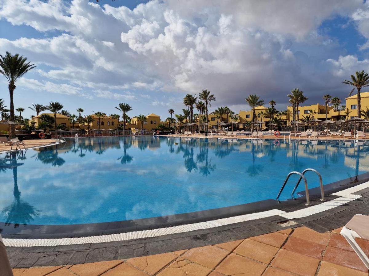 Casa Mari Y Jose Con Grandes Piscinas Y Wifi Gratis Appartement Corralejo Buitenkant foto