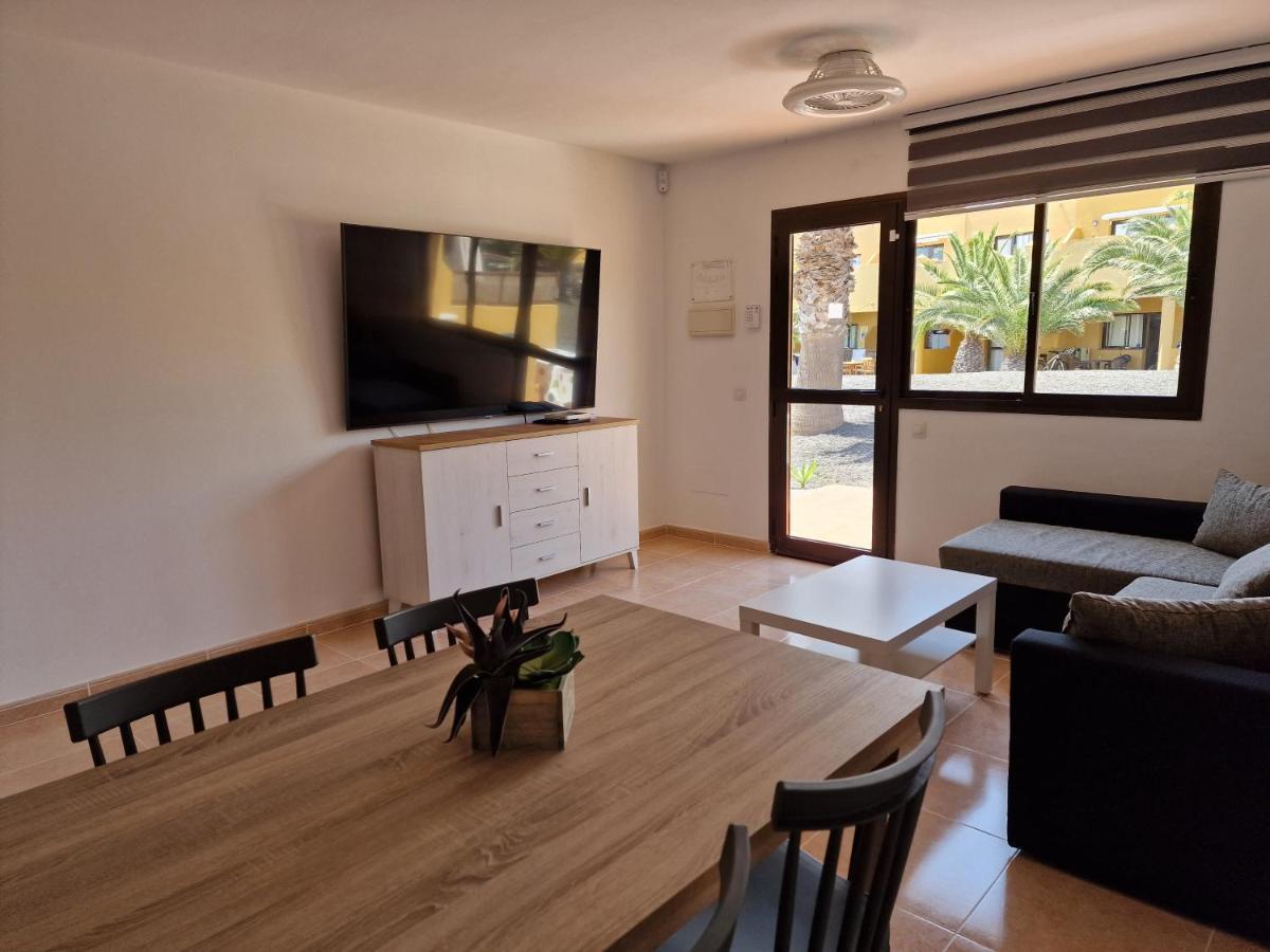 Casa Mari Y Jose Con Grandes Piscinas Y Wifi Gratis Appartement Corralejo Buitenkant foto